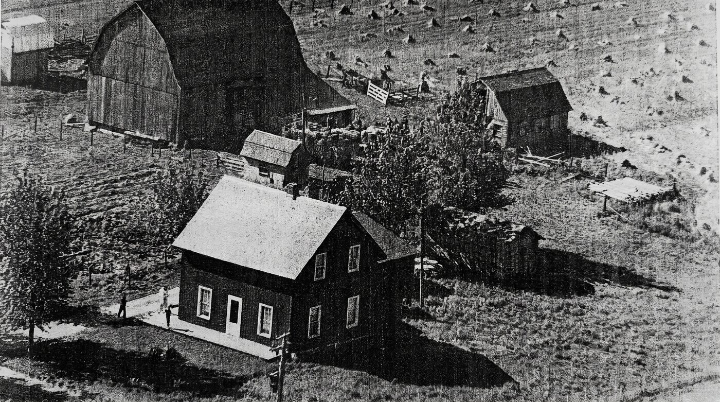 La ferme familiale, vers 1930